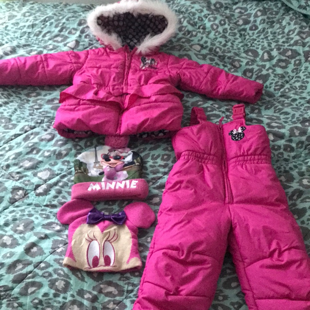 EUC Disney Minnie winter lot 3T
